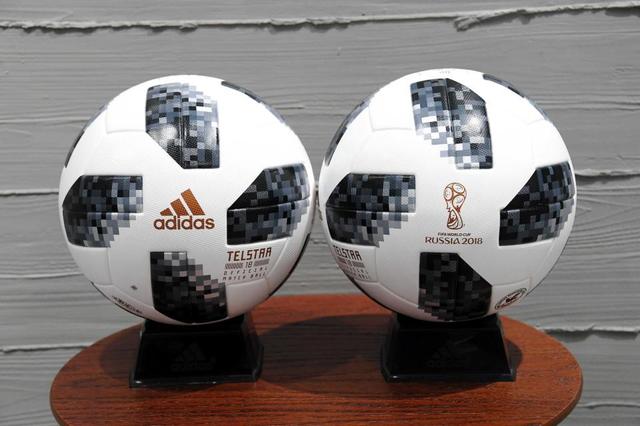 デジタル時代象徴するロシアＷ杯公式球　史上初ボールにタグ搭載！スマホと連動