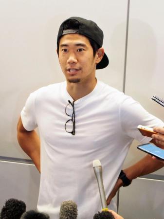 Ｗ杯へ、香川「引き締める」 ドイツから帰国