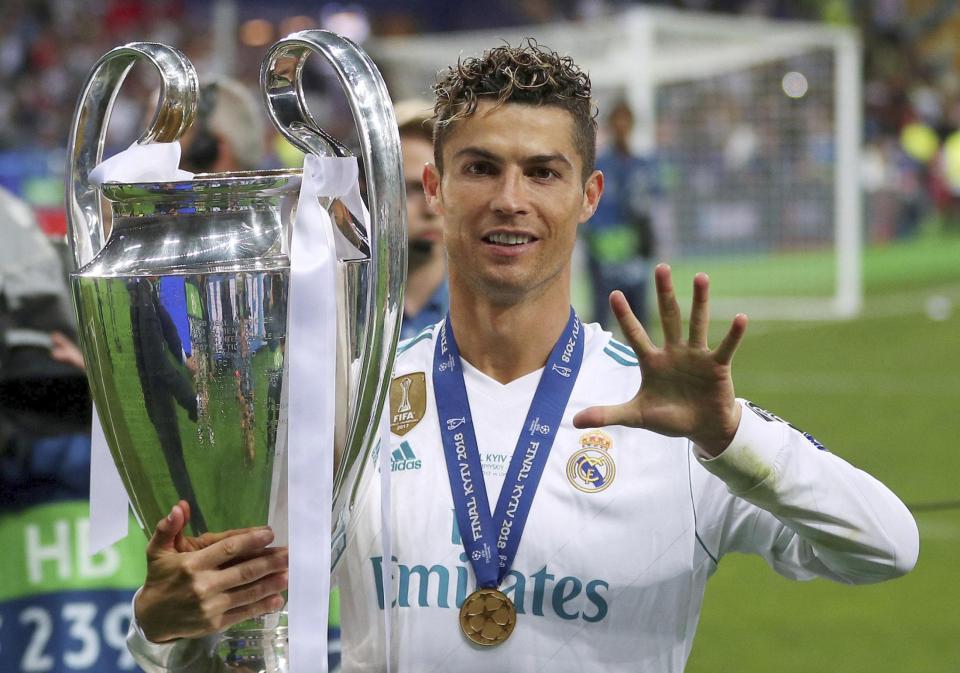 ロナウド レアル・マドリード FIFAで優勝チャンピオンズリーグ決勝記念 レアル・マドリードが欧州CL史上初の大会連覇、ロナウド2得点