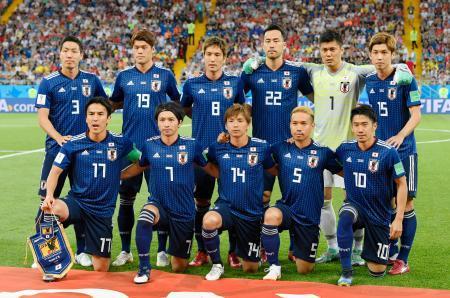 　ベルギー戦に臨む日本イレブン。（前列左から）長谷部、柴崎、乾、長友、香川、（後列左から）昌子、酒井宏、原口、吉田、ＧＫ川島、大迫＝ロストフナドヌー（共同）