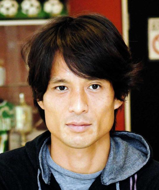 g大阪 宮本恒靖新監督が就任 クルピ監督を解任 16位低迷 レジェンドに浮上託す サッカー デイリースポーツ Online g大阪 宮本恒靖新監督が就任 クルピ監督を解任 16位低迷 レジェンドに浮上託す サッカー デイリースポーツ Online