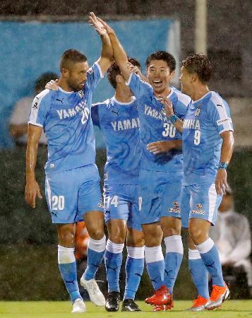 天皇杯、鹿島と磐田が準々決勝へ 鹿島は広島に延長勝利