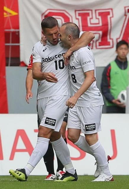 神戸黄金コンビ弾！ポドルスキ「触るだけ」、イニエスタ「いい