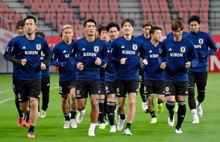 サッカー日本代表、キルギス戦へ ２０日夜、年内最終試合