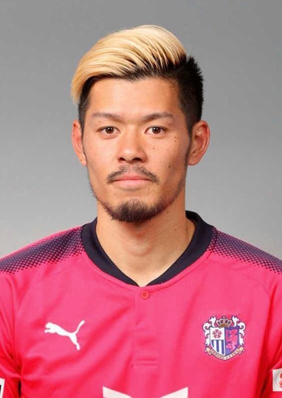 元日本代表ｍｆ山口蛍 神戸入り決定 一から新たなチャレンジを サッカー デイリースポーツ Online