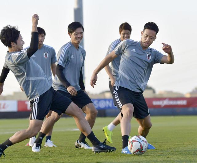 ＤＦ吉田麻也、個人２度目のアジア杯優勝誓う「今後の日本サッカーが変わる」