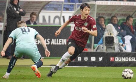 原口、長谷部はフル出場 サッカーのドイツ１部