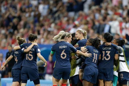 フランス、ドイツが２連勝 サッカー女子Ｗ杯第６日