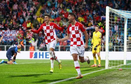 サッカー、クロアチアが本大会へ
