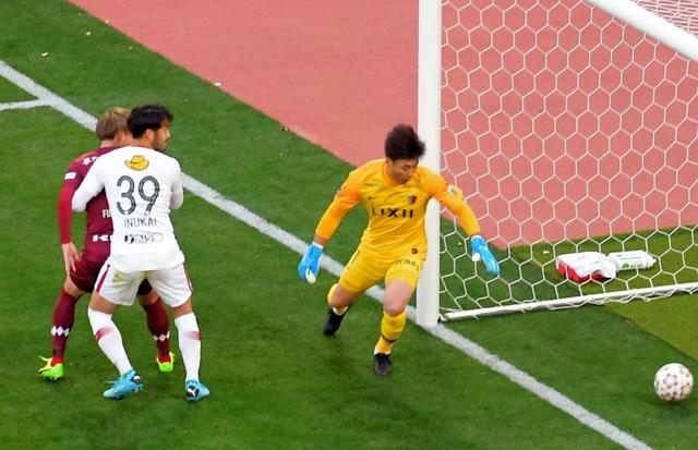 Ｊ１神戸が先制！ポドルスキの突破から藤本　初優勝かけた天皇杯決勝