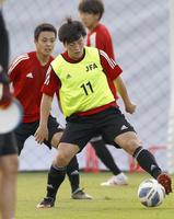 　シリア戦に向け調整するＵ－２３日本代表の相馬＝バンコク（共同）