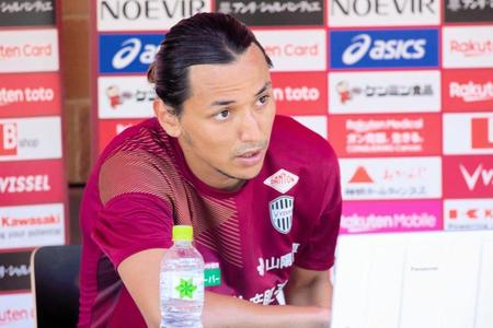 　オンラインでの取材に応じるＤＦ大崎玲央　（Ｃ）ＶＩＳＳＥＬ　ＫＯＢＥ