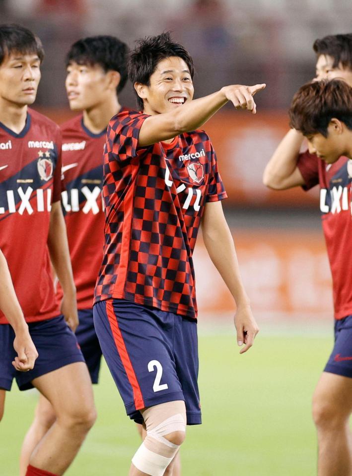 引退試合の内田篤人 前半１６分に緊急出場 キャプテンマーク巻く サッカー デイリースポーツ Online