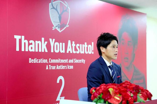 内田篤人、海外移籍望む選手への思い「チームで何かやってから行けばいいのにな」
