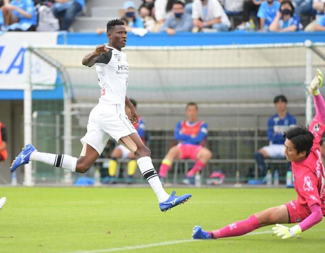 柏オルンガ２発！出場１９戦１９得点　クリスティアーノ復帰で「攻撃的なサッカー」