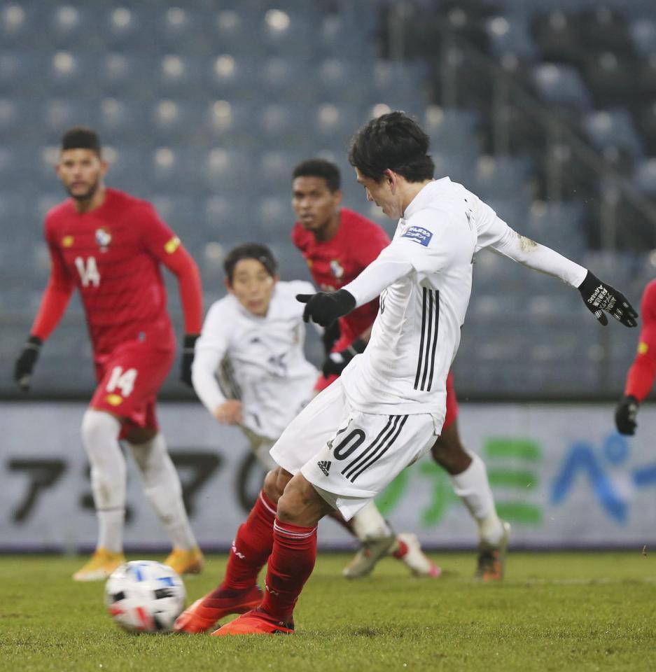 日本代表 南野のｐｋで１ ０勝利 パナマはｇｋが一発レッドで退場 サッカー デイリースポーツ Online