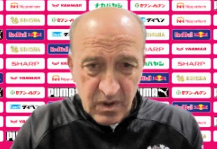 自らの退任について語るＣ大阪・ロティーナ監督