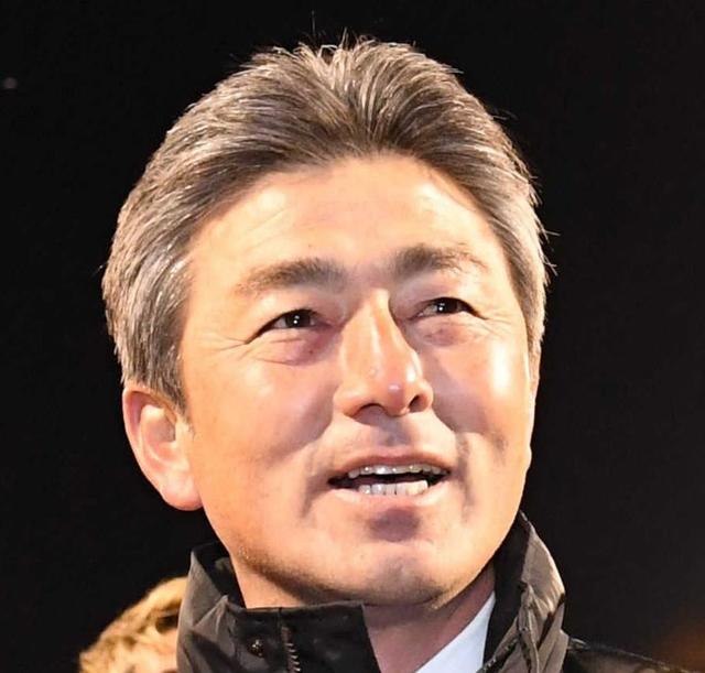 Ｊ１昇格の福岡が長谷部監督の続投を発表　１年で結果、手腕評価