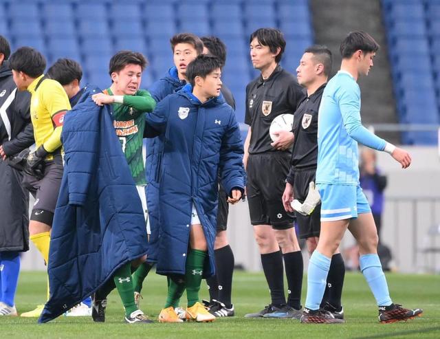 青森山田は涙の２年連続準ｖ ｐｋ戦で山梨学院に敗れる サッカー デイリースポーツ Online