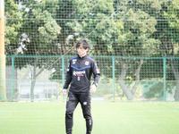 　広島戦に向けて練習を進めるＧ大阪・宮本監督（ガンバ大阪提供）