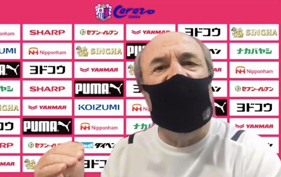 練習に合流したＣ大阪・クルピ監督