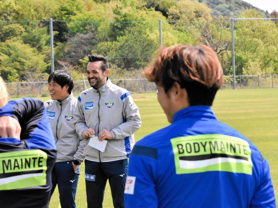 　今季チームに初合流したＪ１徳島のダニエル・ポヤトス監督