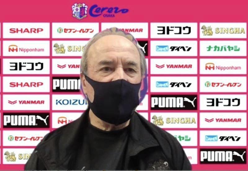 オンライン取材に応じるＣ大阪・クルピ監督
