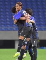 後半、勝ち越しゴールを決め喜ぶＧ大阪・宇佐美（撮影・神子素慎一）