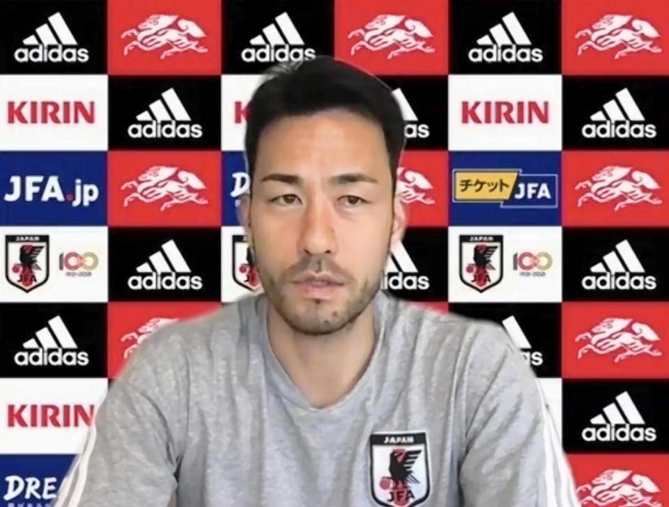 オンライン取材に応じる日本代表ＤＦ吉田