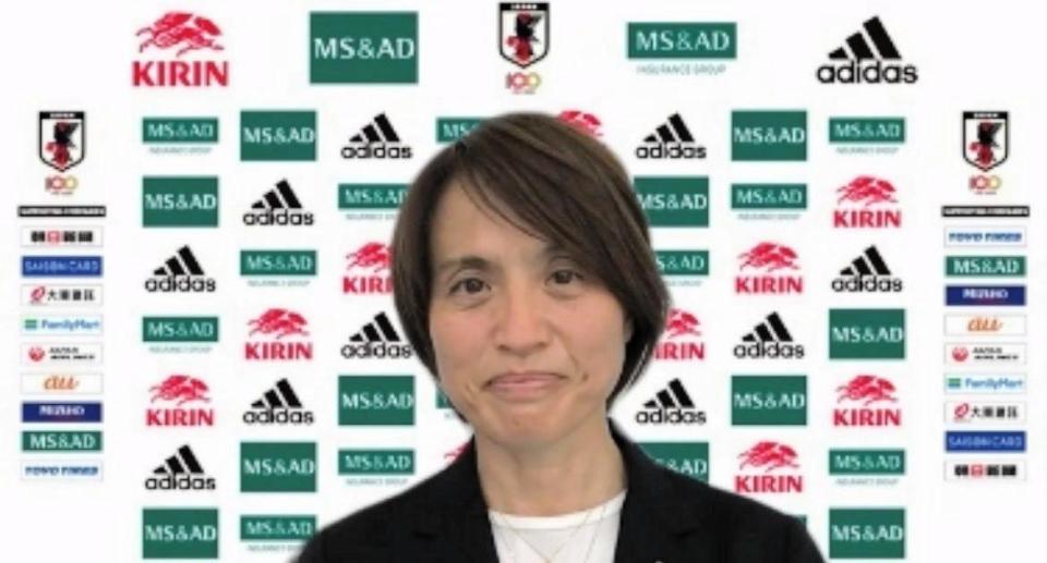 オンライン会見に出席した高倉麻子監督＝ＺＯＯＭから