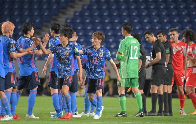 日本が７連勝　南野のＷ杯予選７試合連続ゴールが決勝点　無失点は途絶える
