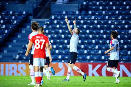 　２点目を決めたＣ大阪ＤＦチアゴ（セレッソ大阪提供）