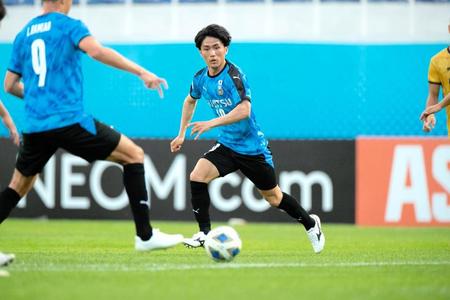 先発復帰し、前半42分にゴールを決めたＭＦ大島僚太（Ｃ）ＫＡＷＡＳＡＫＩ　ＦＲＯＮＴＡＬＥ