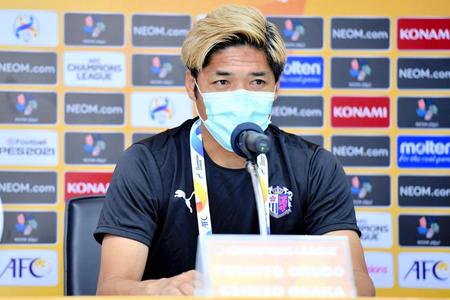 会見に出席したＣ大阪ＦＷ大久保（セレッソ大阪提供）