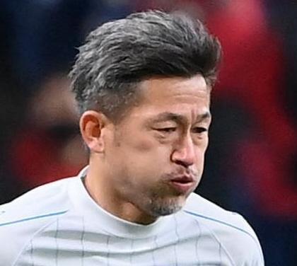 横浜ＦＣ早川監督　カズには「チームをまとめてもらっている」プレーでも「助けてもらえる」