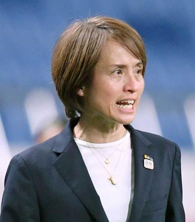 　女子日本代表・高倉麻子監督