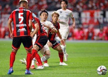 Ｊ１、首位川崎が４試合ぶり勝利横浜Ｍ敗れ４差に、鹿島３位浮上