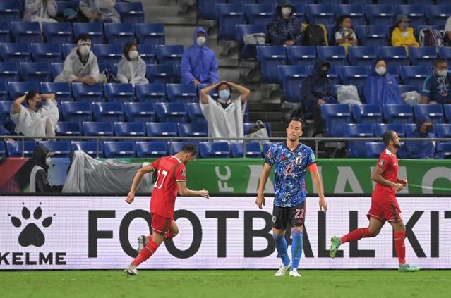 日本代表 まさかの先制点を献上 オマーンとのｗ杯最終予選 サッカー デイリースポーツ Online