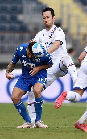 吉田麻也はフル出場サッカー、イタリア１部