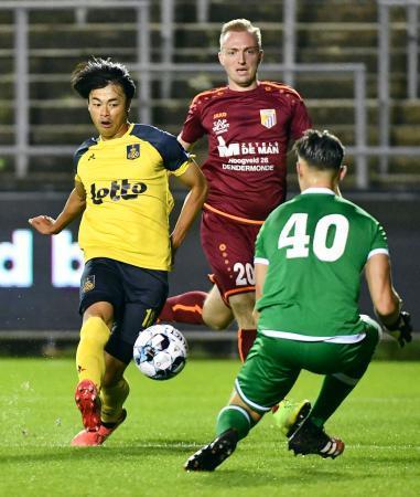 三笘薫、カップ戦で初得点ベルギーサッカー