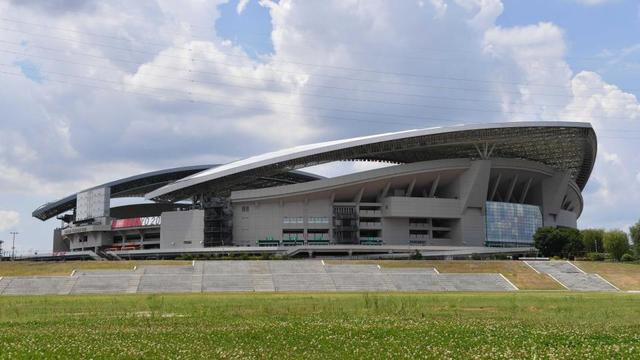 埼玉スタジアム使えない！？森保ジャパン一難去ってまた一難　芝生張り替えで調整難航