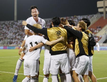 日本、最終予選２位に浮上サッカーＷ杯、オマーン下す