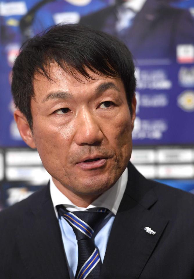 　今季限りでの退任が発表された片野坂監督