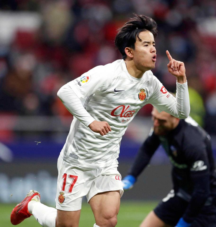 　アトレチコ・マドリード戦の後半、決勝ゴールを決め駆けだすマジョルカの久保建（共同）