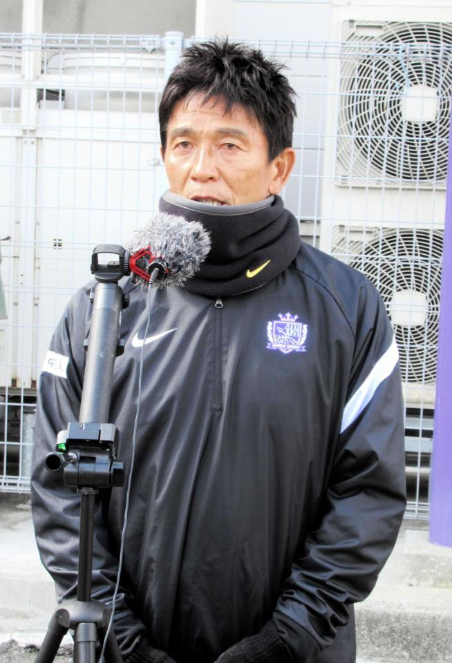 成績不振でシーズン途中で退任した城福監督