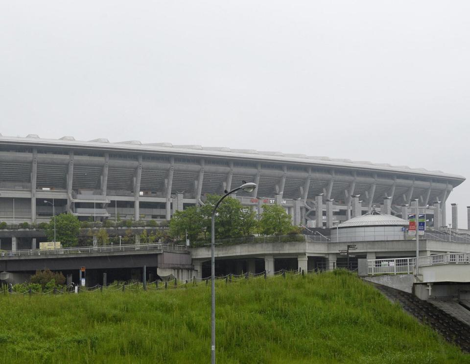 　日産スタジアム