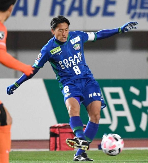 徳島　主将のＭＦ岩尾憲が浦和に期限付き移籍　サポーターらに「心から感謝」