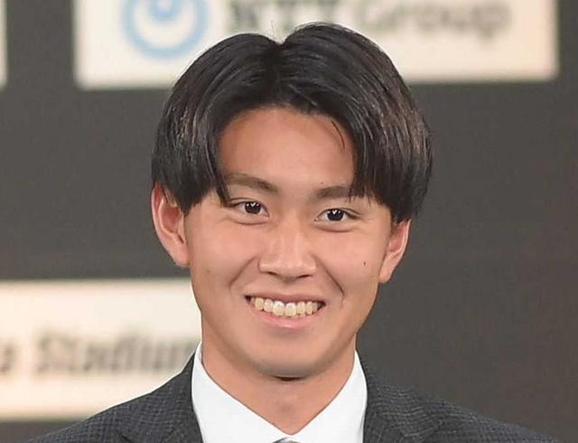 Ｊ１鹿島　パリ五輪世代の１９歳ＭＦ荒木遼太郎が背番号１０