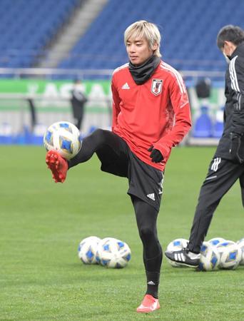 　４戦連続ゴールの期待がかかる伊東（撮影・三好信也）