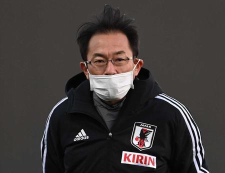 日本サッカー協会の反町康治技術委員長